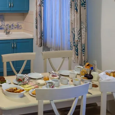 Nautilus Luxury Apartment