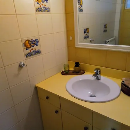 Nautilus Luxury Apartment